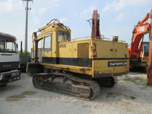 6#4419 Escavatore cingolato Caterpillar 225 in vendita - foto 2