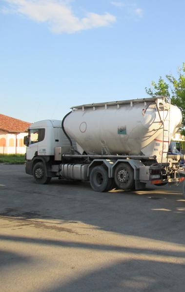 9#4419 Autoveicolo Scania 124 in vendita - foto 3