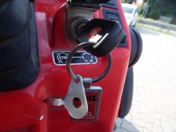 8#4423 Trattore Carraro SRX8400 in vendita - foto 19