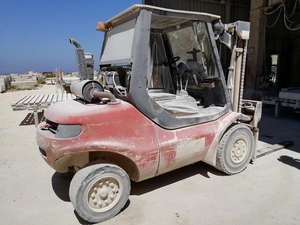 Carrelli elevatori in vendita