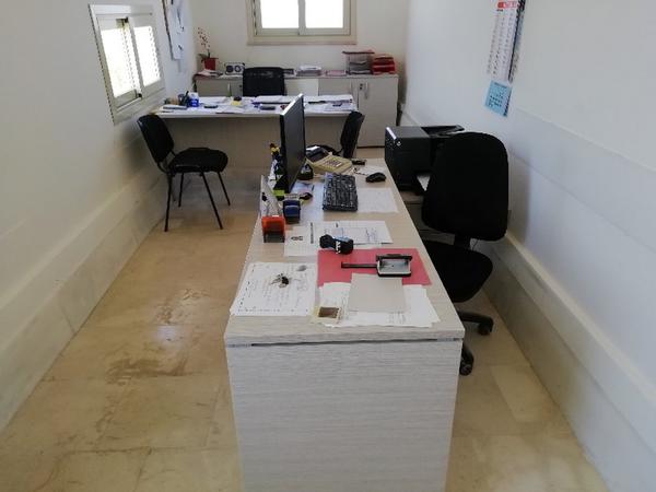 56#44310 Arredi e attrezzature da ufficio in vendita - foto 1