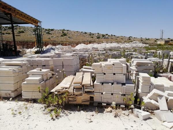 60#44310 Blocchi di marmo in vendita - foto 1