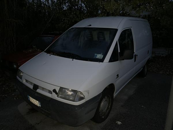 2#4432 Arredi ufficio e autocarro Fiat Scudo in vendita - foto 1