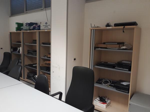1#4438 Arredi e attrezzature da ufficio in vendita - foto 29