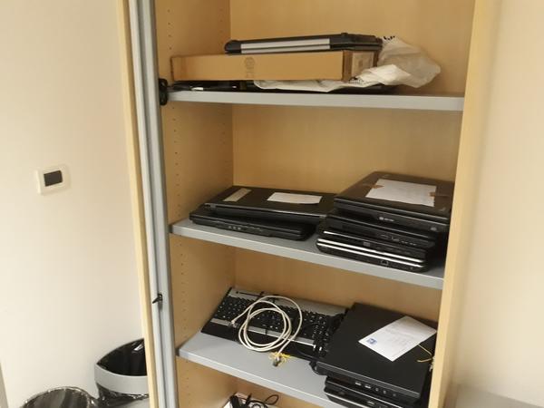 1#4438 Arredi e attrezzature da ufficio in vendita - foto 32
