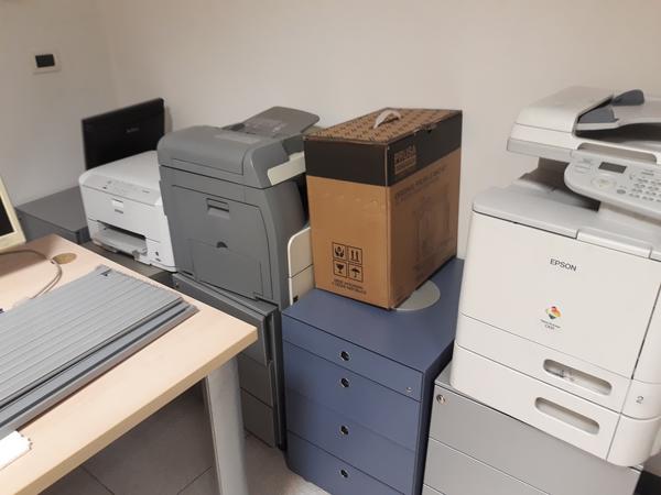 1#4438 Arredi e attrezzature da ufficio in vendita - foto 43