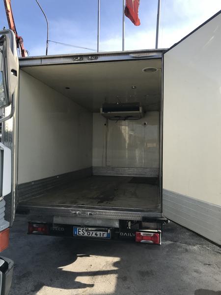1#4444 Furgone isotermico Iveco Daily 35C21 in vendita - foto 17