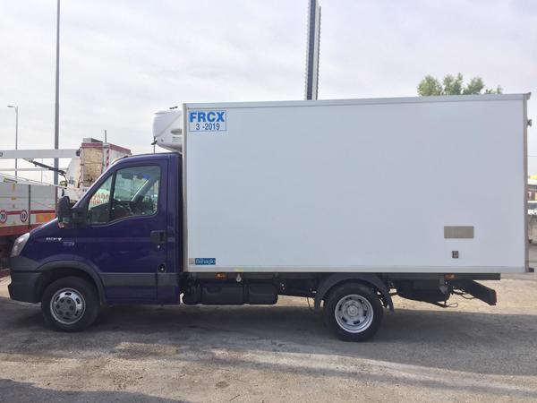 1#4444 Furgone isotermico Iveco Daily 35C21 in vendita - foto 25