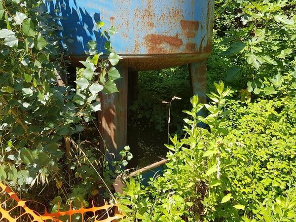 7#4446 Silos per olio idraulico Aragona in vendita - foto 3