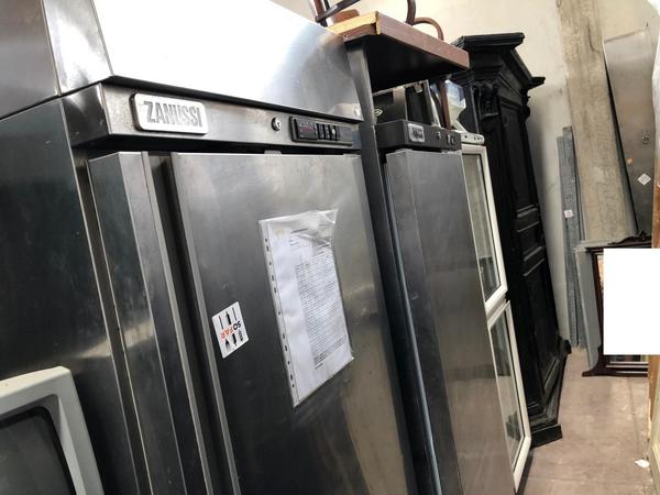 1#4453 Attrezzature e arredo per attività di ristorazione in vendita - foto 3