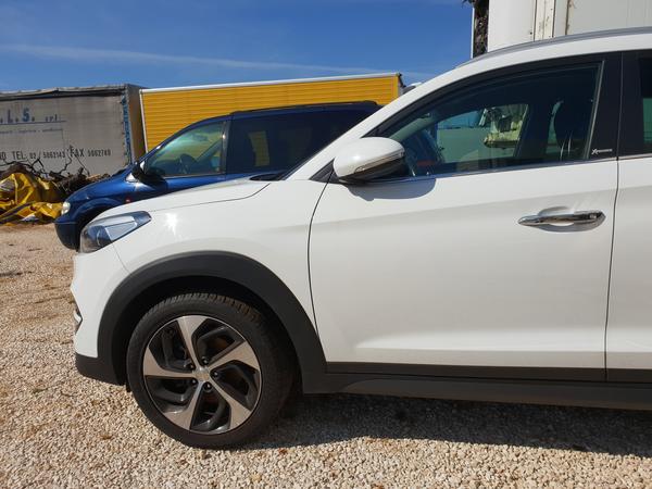 1#4459 Automobile Hyundai Tucson 1.7 CRDI XPOSSIBLE in vendita - foto 5