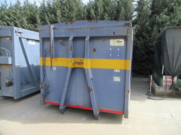 Container in vendita