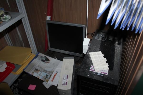 1#4475 Attrezzatura e arredi da ufficio in vendita - foto 22