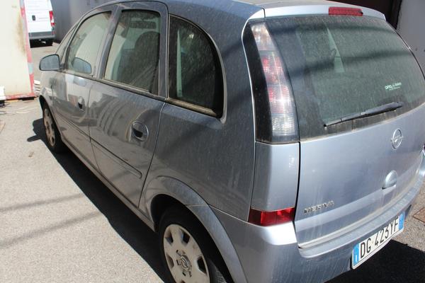 12#4475 Autovettura Opel Meriva in vendita - foto 4