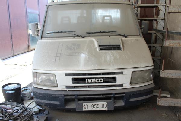 15#4475 Autocarro Iveco in vendita - foto 8