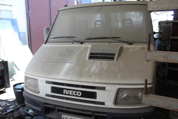 15#4475 Autocarro Iveco in vendita - foto 10