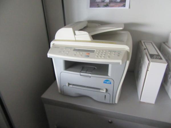 1#4476 Arredo da ufficio e da negozio in vendita - foto 26