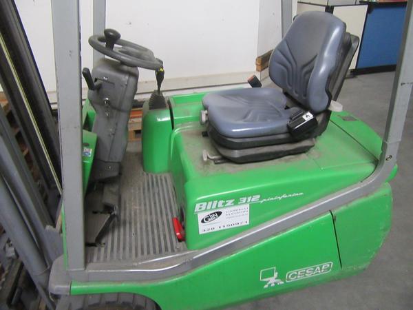 2#4476 Carrello elevatore Cesab e transpallet in vendita - foto 8