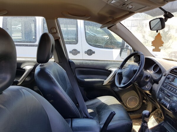 102#4479 Toyota RAV4 in vendita - foto 9