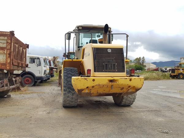 13#4479 Pala gommata New Holland in vendita - foto 2