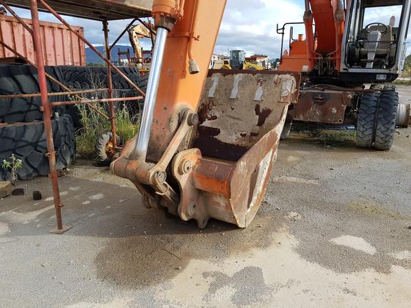 22#4479 Escavatore gommato Fiat Hitachi in vendita - foto 7