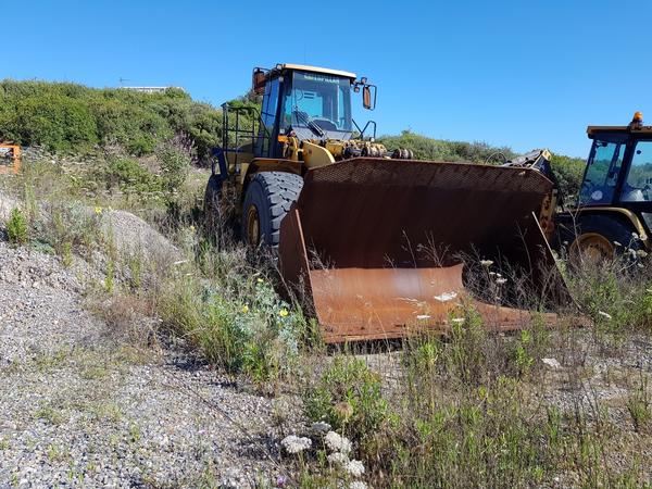 27#4479 Pala gommata con accessori Caterpillar in vendita - foto 4