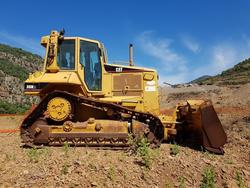 Bulldozer cingolato CAT - Lotto 40 (Asta 4479)