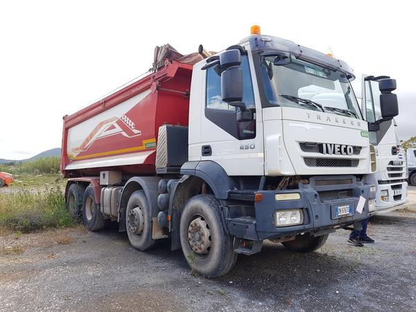Autocarri in vendita