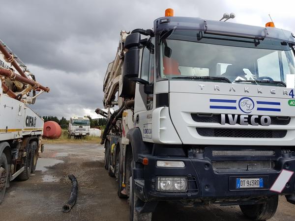 61#4479 Betonpompa Iveco Trakker in vendita - foto 16