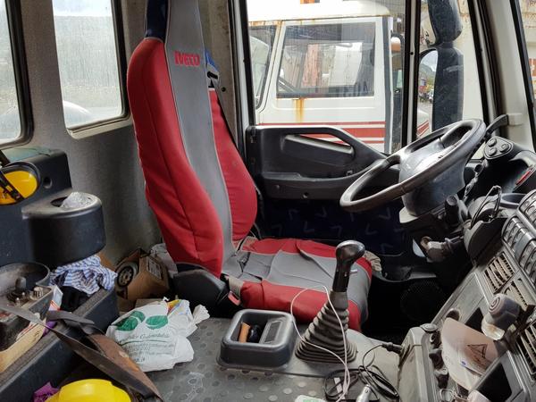 61#4479 Betonpompa Iveco Trakker in vendita - foto 24