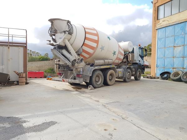 62#4479 Betoniera Iveco Trakker in vendita - foto 2