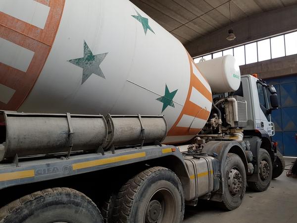 63#4479 Betoniera Iveco Trakker in vendita - foto 10