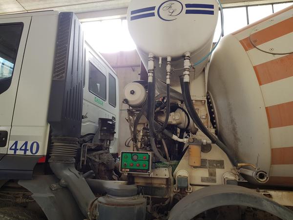 63#4479 Betoniera Iveco Trakker in vendita - foto 16