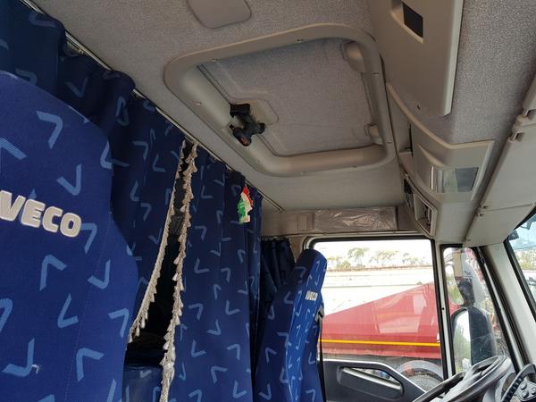 64#4479 Trattore Iveco con semirimorchio Minerva in vendita - foto 21