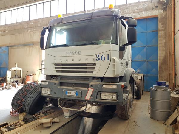Autocarri in vendita