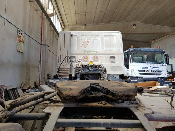 66#4479 Trattore Iveco Trakker con semirimorchio Adige in vendita - foto 5