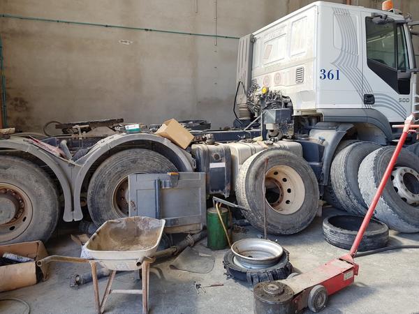 66#4479 Trattore Iveco Trakker con semirimorchio Adige in vendita - foto 7