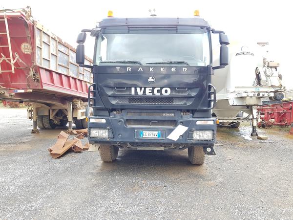 Autocarri in vendita