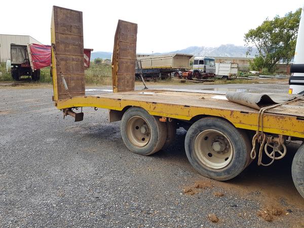 67#4479 Trattore Iveco con pianale Officine De Angelis in vendita - foto 18