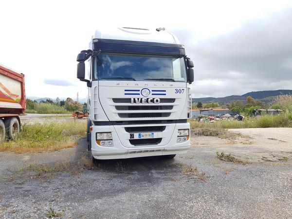 Autocarri in vendita