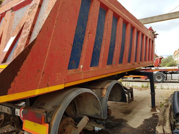68#4479 Trattore Iveco Stralis con semirimorchi in vendita - foto 30