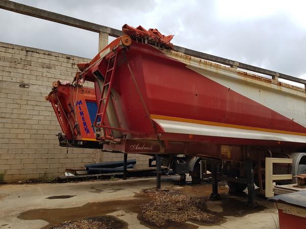 68#4479 Trattore Iveco Stralis con semirimorchi in vendita - foto 38
