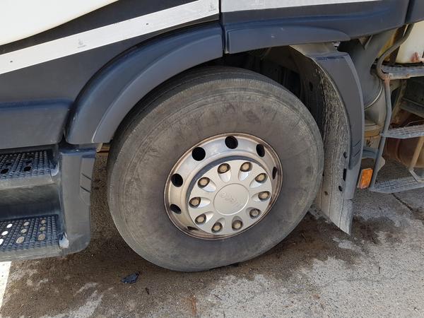 69#4479 Trattore Iveco Stralis con semirimorchi in vendita - foto 3