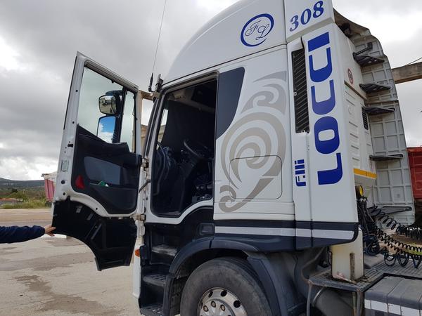 69#4479 Trattore Iveco Stralis con semirimorchi in vendita - foto 10