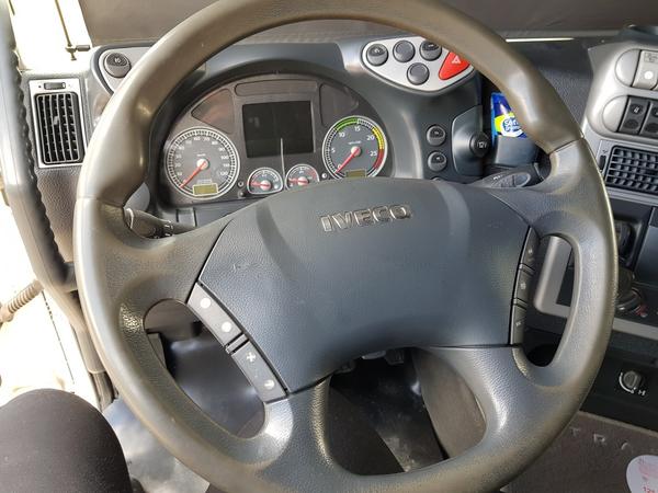 69#4479 Trattore Iveco Stralis con semirimorchi in vendita - foto 12
