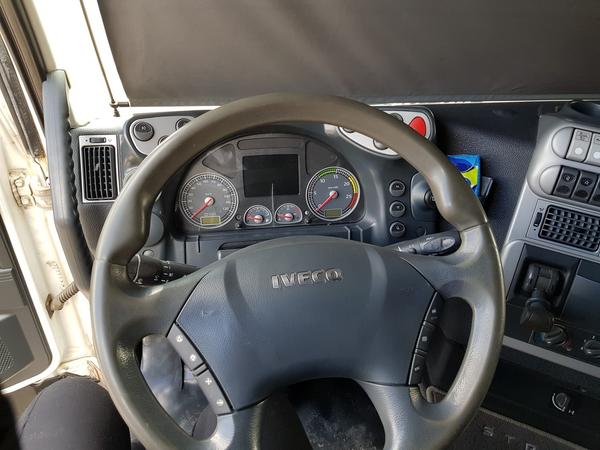 69#4479 Trattore Iveco Stralis con semirimorchi in vendita - foto 17