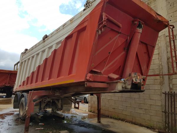 69#4479 Trattore Iveco Stralis con semirimorchi in vendita - foto 32