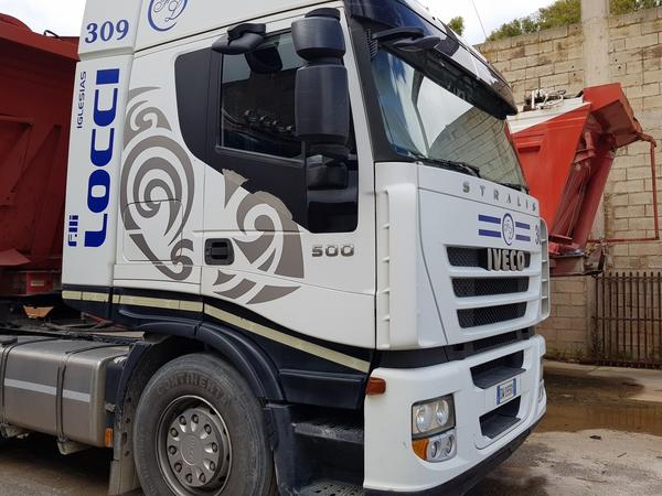 71#4479 Trattore Iveco Stralis con semirimorchio Minerva in vendita - foto 9