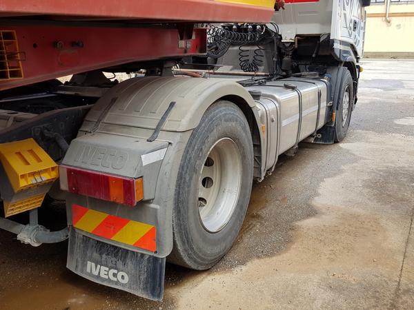 71#4479 Trattore Iveco Stralis con semirimorchio Minerva in vendita - foto 11