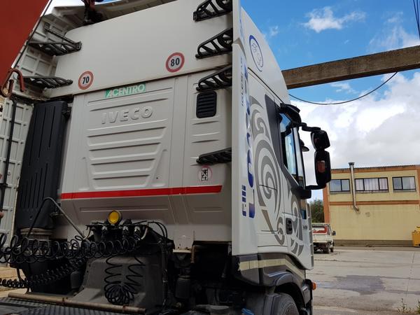 71#4479 Trattore Iveco Stralis con semirimorchio Minerva in vendita - foto 12